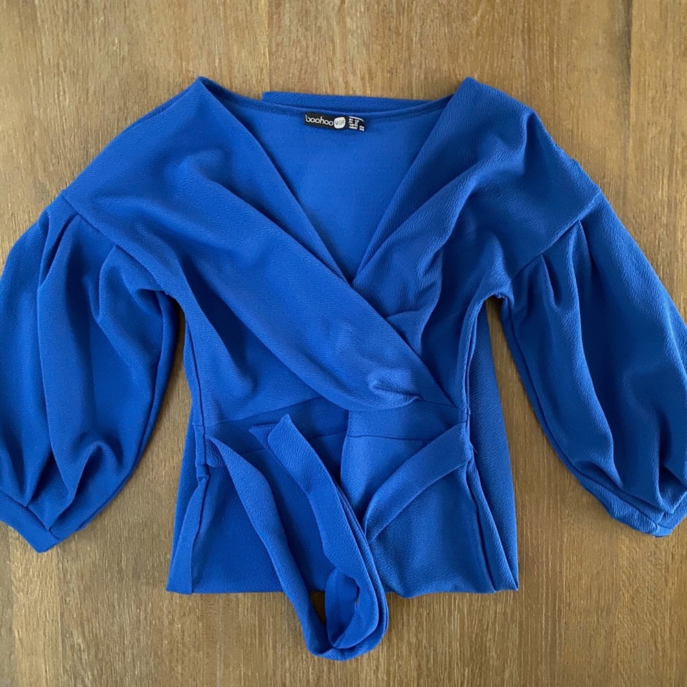 WOMEN’S BOOHOO DRESS